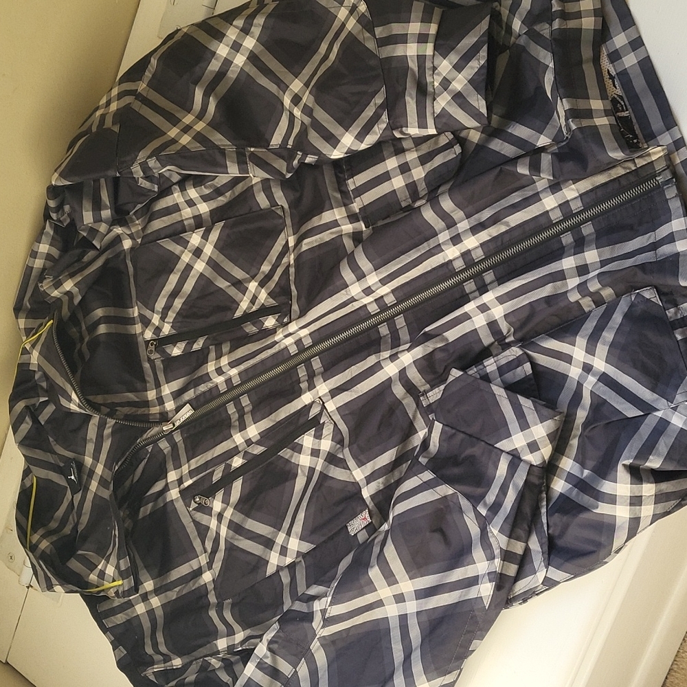Air Jordan zip windbreaker/jacket size L